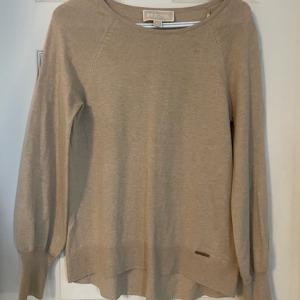 Michael Kors long sleeve beige sweater